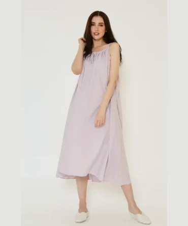 August Night Dress lokal mena