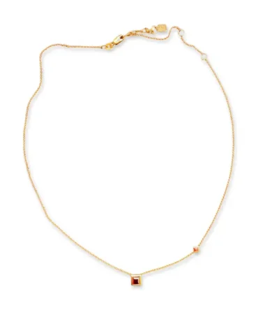 Garnet Necklace lokal mena