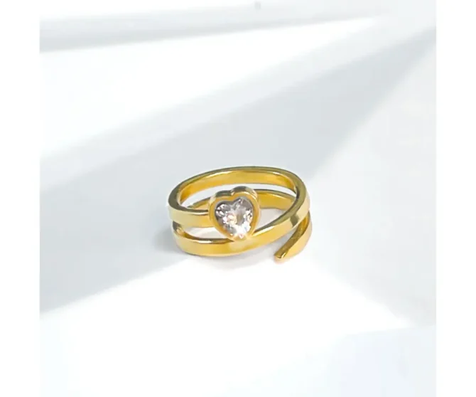 Heart Swirl Ring lokal mena