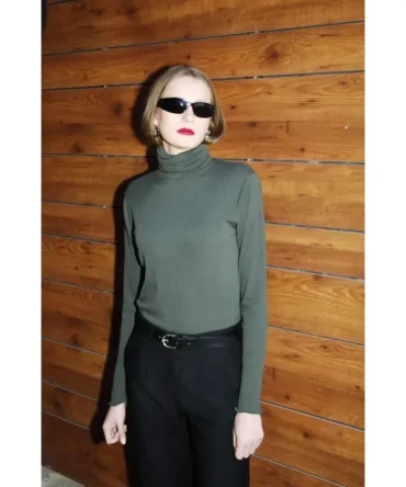 Zahra Turtleneck lokal mena