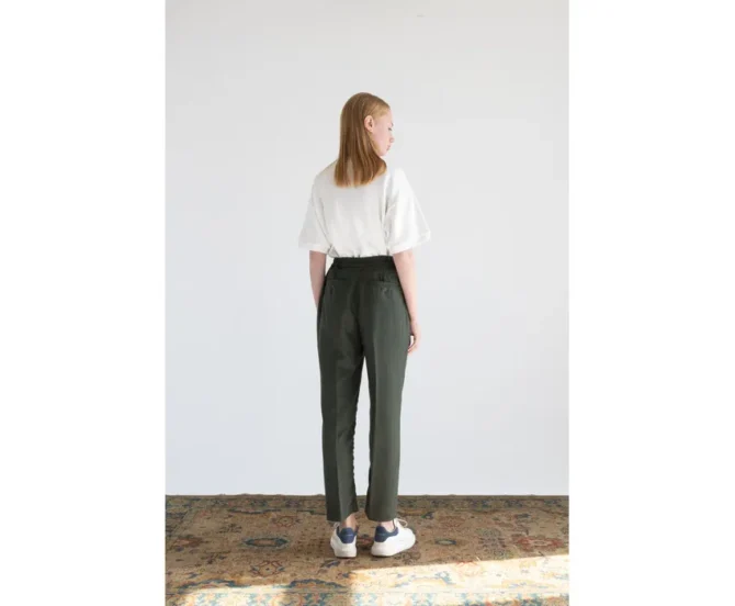 Relaxed Tailored Pants lokal mena